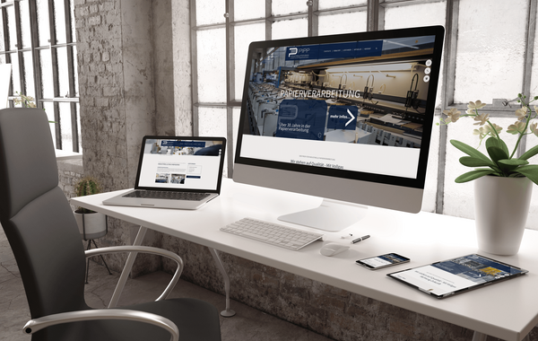 Das Bild zeigt die Website des Betriebs: " Pipp Industriebuchbinderei" auf verschiedenen Ausgabegeräten