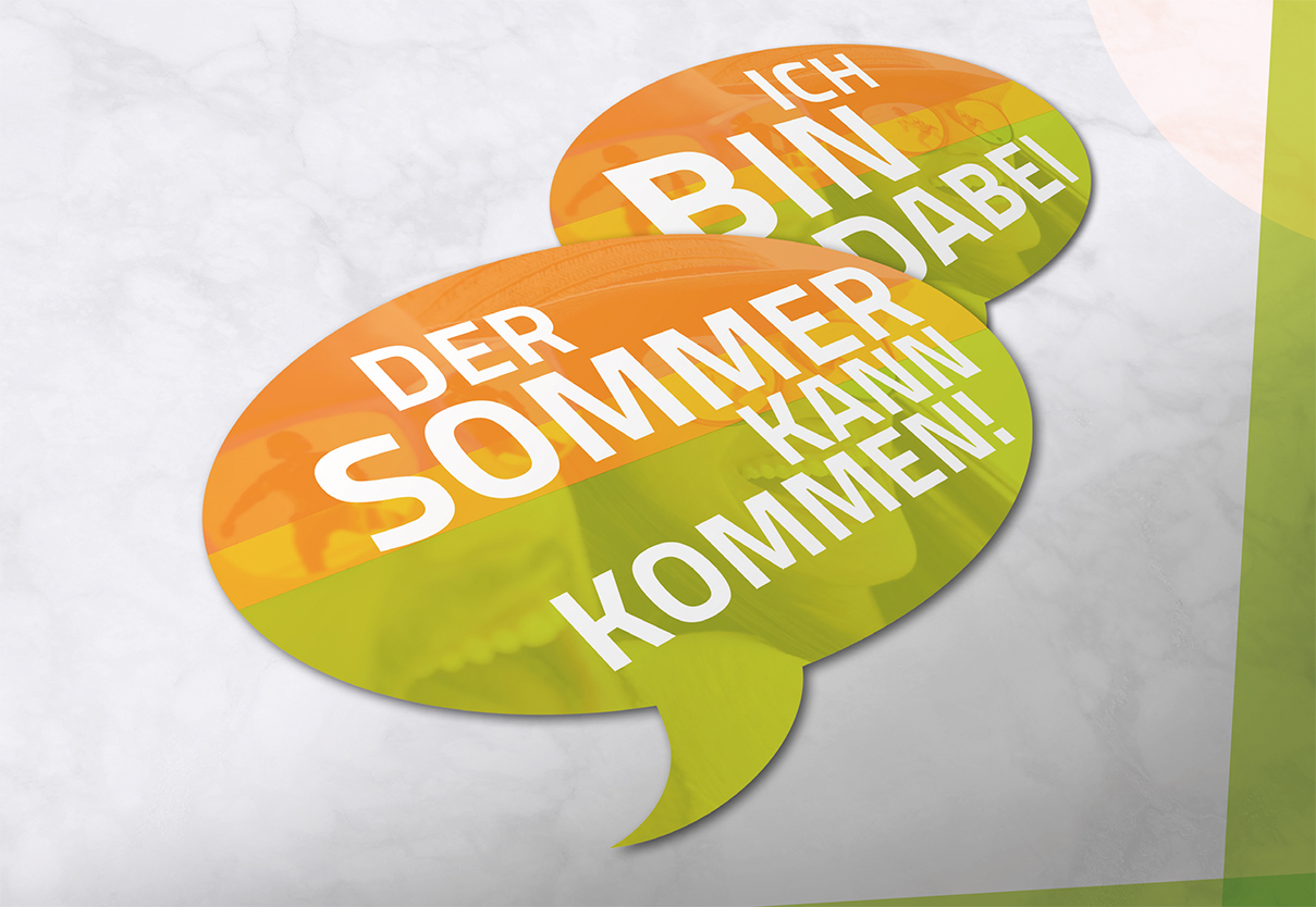 Bild von zwei Schildern der Firma Figurscout für die Kampagne Bauchfett weg